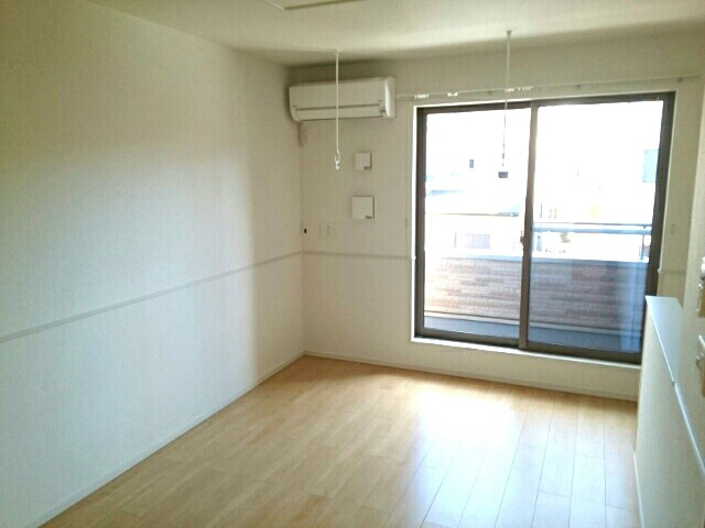 グランツ　サータァの居間・リビング