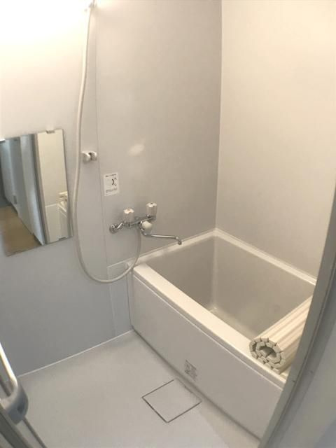 コーポ百合の浴室