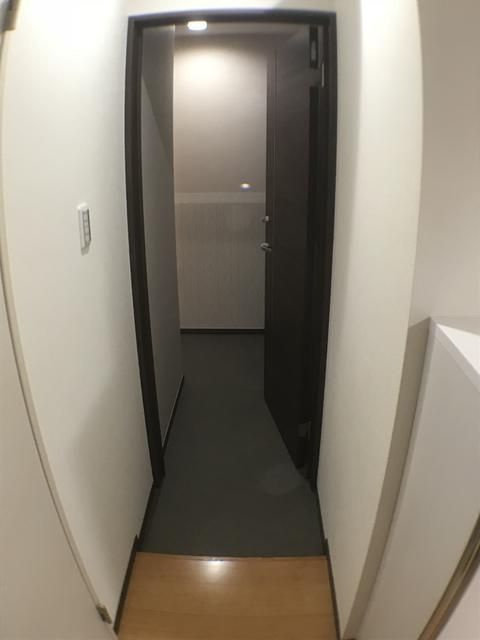 コーポ百合の玄関