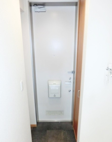 【玄関】