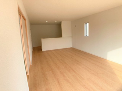 【居間・リビング】 | リナージュ ネクスジー大和高田市大谷 第01期 全1棟 1号棟 | 施工例写真