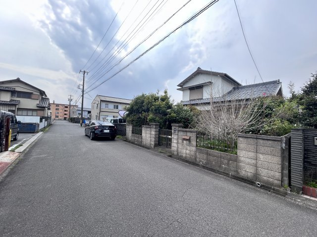 【前面道路含む現地写真】の画像