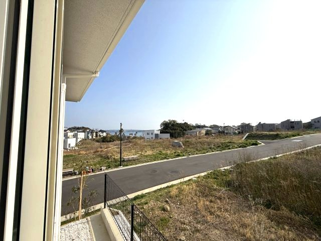 2LDK＋カースペース　三菱エコキュートの展望|開放感ある眺望