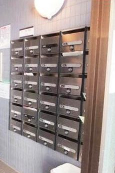 アベニール曙橋のその他共用部分|郵便受け