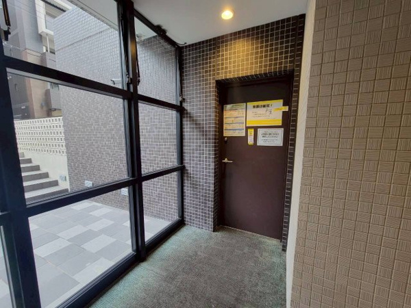 【その他共用部分】 | 【ゴミ置き場】雨に濡れずにゴミ出し可能！