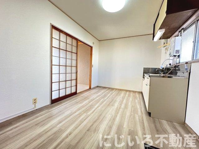 コーポ荒木の居間・リビング