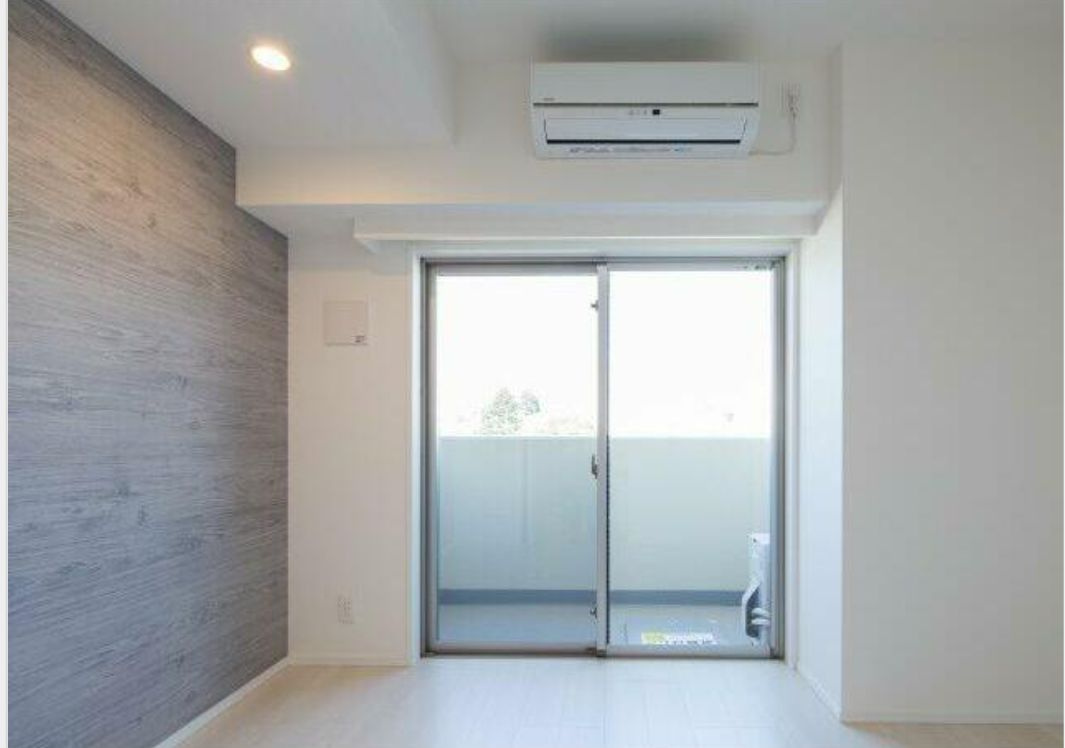 シーフォルム学習院下（SYFORME GAKUSHUINSHITA）の居間・リビング|お洒落なホワイトフローリングです☆（同一仕様写真）