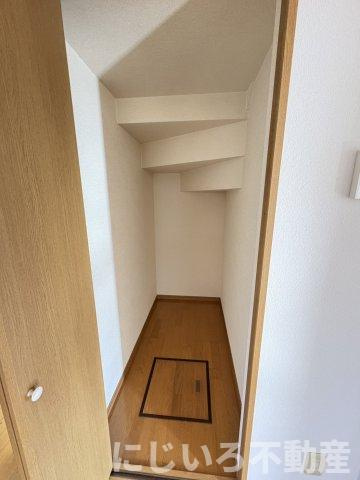 ヨーロピアンシャレ―芝Bの収納