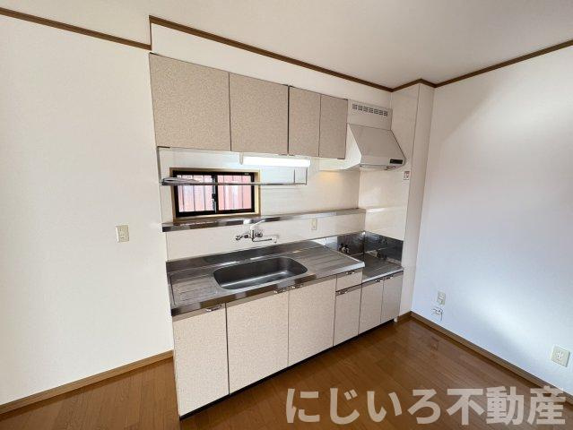 ヨーロピアンシャレ―芝Bのキッチン