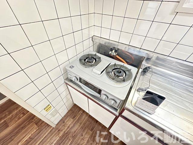 ベルヌーブ北浜ハイツのキッチン