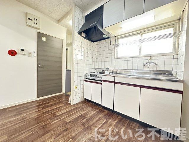 ベルヌーブ北浜ハイツのキッチン