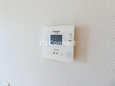 【セキュリティ】 | ディアコートＣ | 突然の来客時もＴＶモニターホンでしっかり確認。