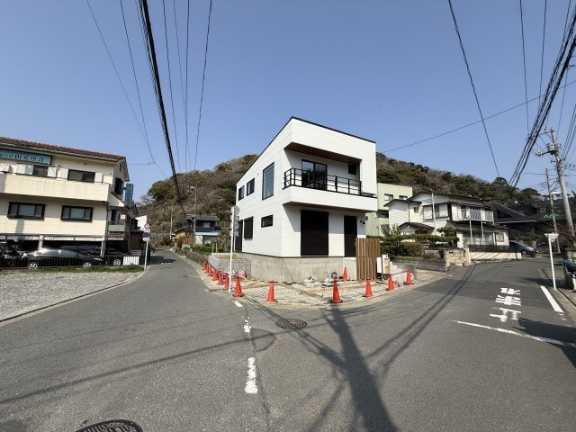 海見え！バス停徒歩1分　陽当良好の外観|陽当良好