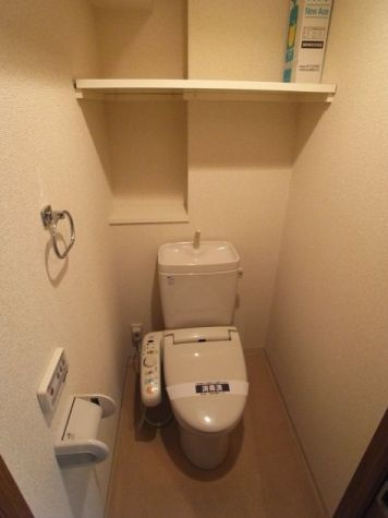 サンテミリオン目白のトイレ|温水洗浄機能付トイレ★（同一仕様写真）