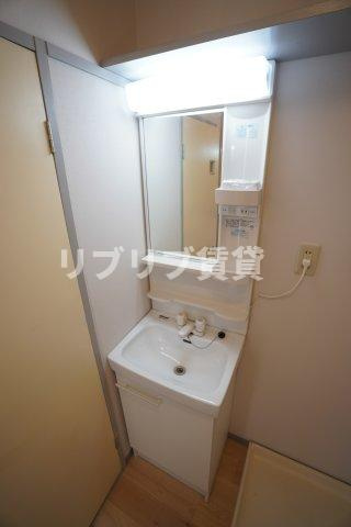 伊藤第三コーポの洗面所