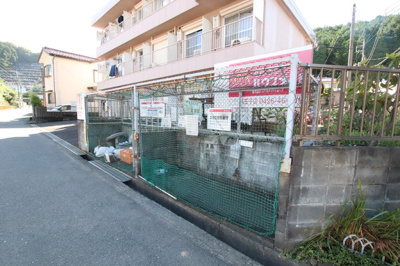 敷地内ゴミ置場