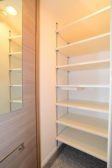 アジールコフレ中野坂上の収納