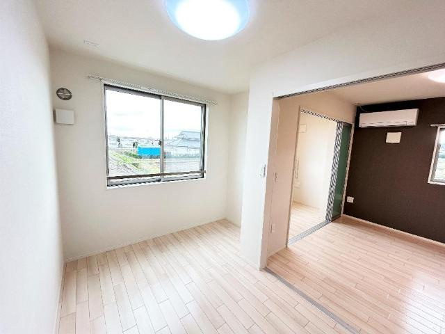 （仮称）千葉市中央区大森町新築アパートの内装|洋室