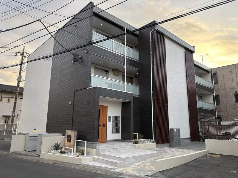 リブリ・コスモ