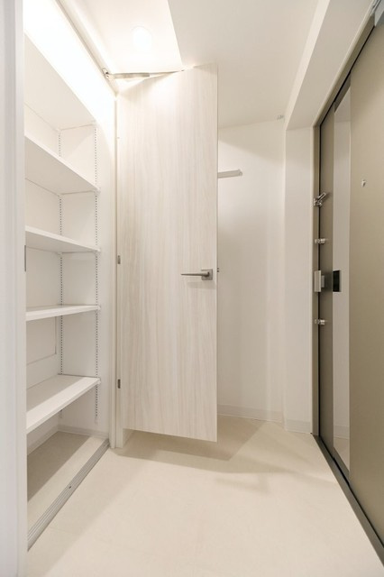 プライムブリス新御徒町の玄関|※写真は同タイプ住戸です。