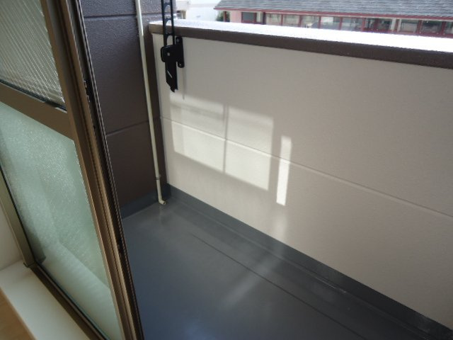 シャン　ヴィラージュのその他|ベランダ