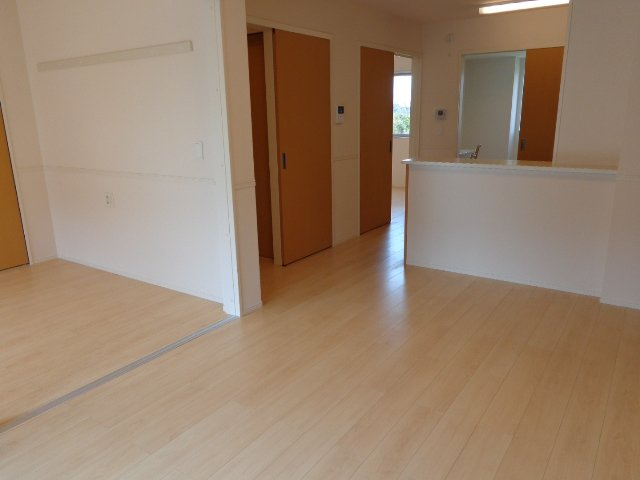 コンフォート・レジデンス響の居間・リビング|リビング