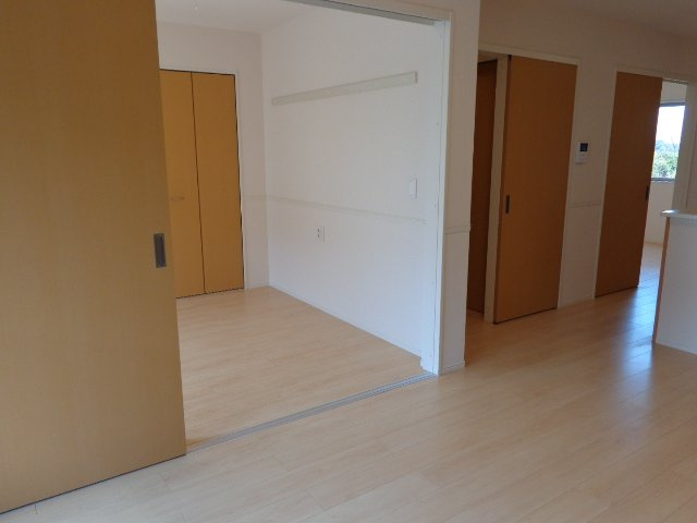 コンフォート・レジデンス響の居間・リビング|リビング