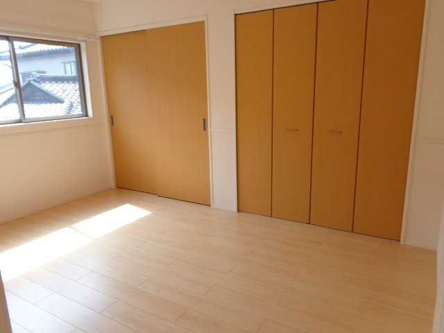 コンフォート・レジデンス響の内装|洋室