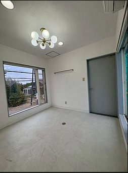 神栖市奥野谷カトレア海岸通り店2階の内装