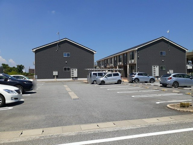 プルミエール手屋Ⅱの駐車場|駐車場があります