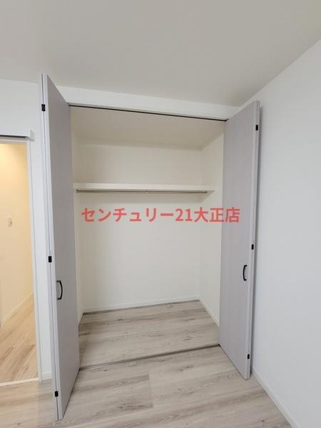 鶴町3丁目　貸家の収納