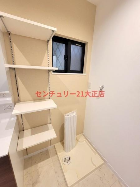 鶴町3丁目　貸家の洗面所