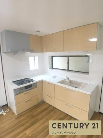 大阪市大正区鶴町１丁目の一戸建てのキッチン|★システムキッチン！★