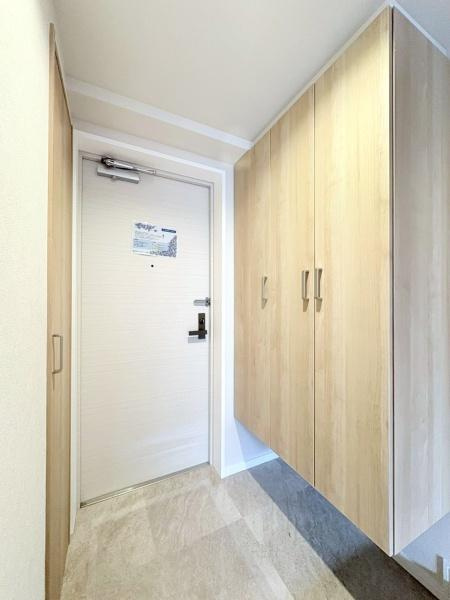 中山パーク・ホームズの玄関