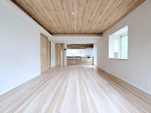 中山パーク・ホームズの居間・リビング