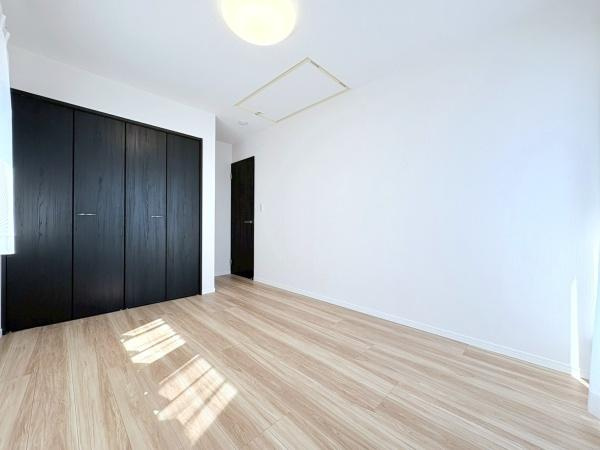 大和市中央林間西３丁目の中古一戸建の洋室