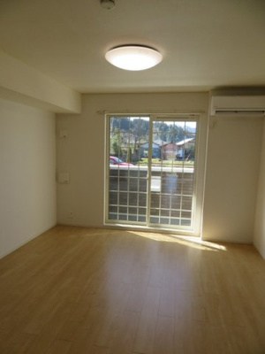 【居間・リビング】 | サンリットガーデンⅢ