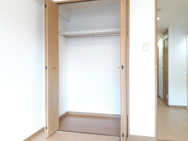 リバ－ガ－デンＦの収納