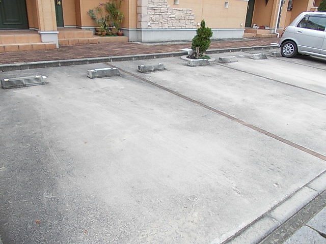 ジュピターの駐車場