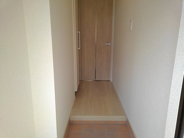 ルミナールの玄関