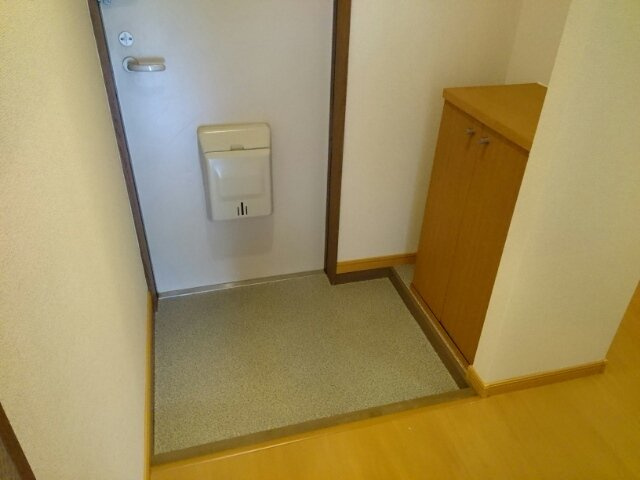 【玄関】 | クロー・エイテルパーチ