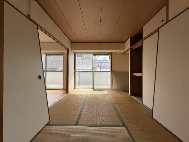 笹部ハイツの子供部屋