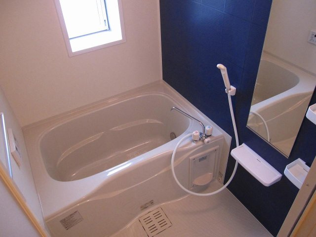 フォレストウェルⅠの浴室