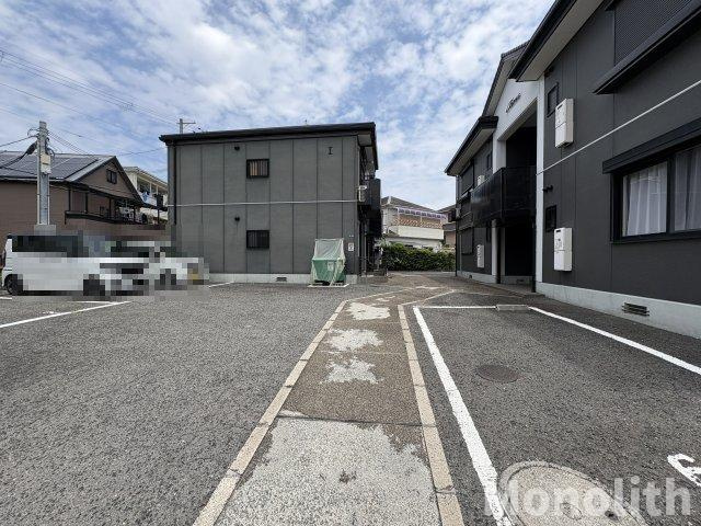 リヴェール・ド・ヴィラⅠの駐車場