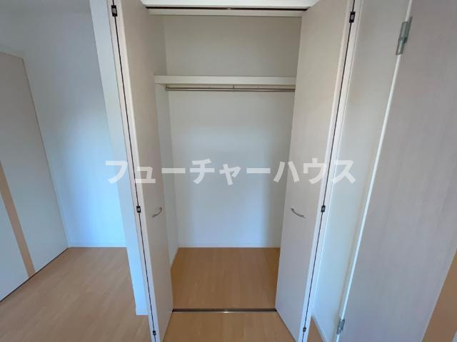 ベルメゾンの収納|洋室クローゼット