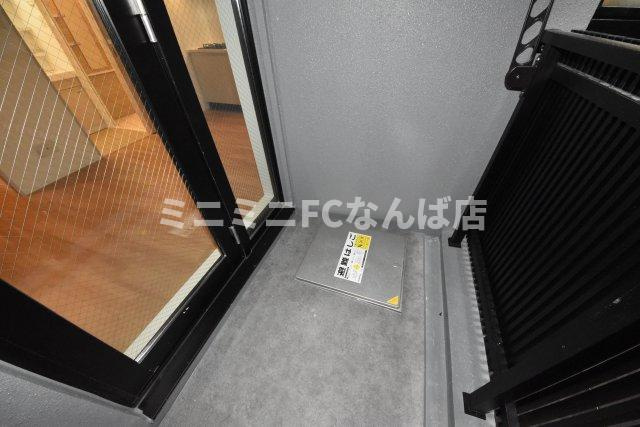 ALZA北浜のバルコニー