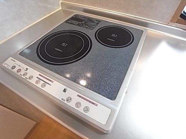 尼崎ヒルズのキッチン|きれいなキッチンです