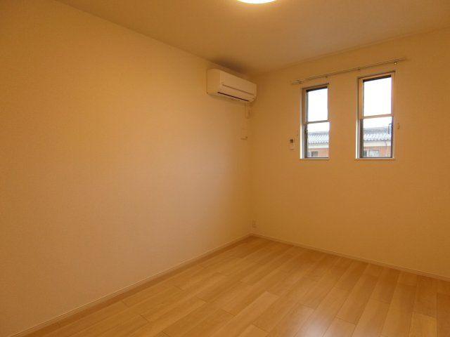 アズールの洋室