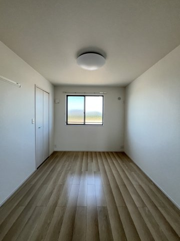 アズールの洋室