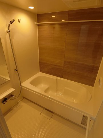 アズールの浴室